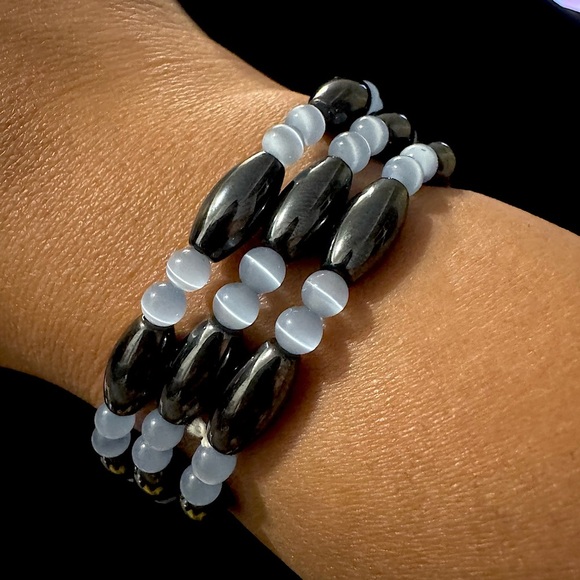 ✨2 for $30✨ Hematite, Pale Blue Cat’s Eye Gemstone Necklace / Wrap Bracelet - Picture 3 of 10